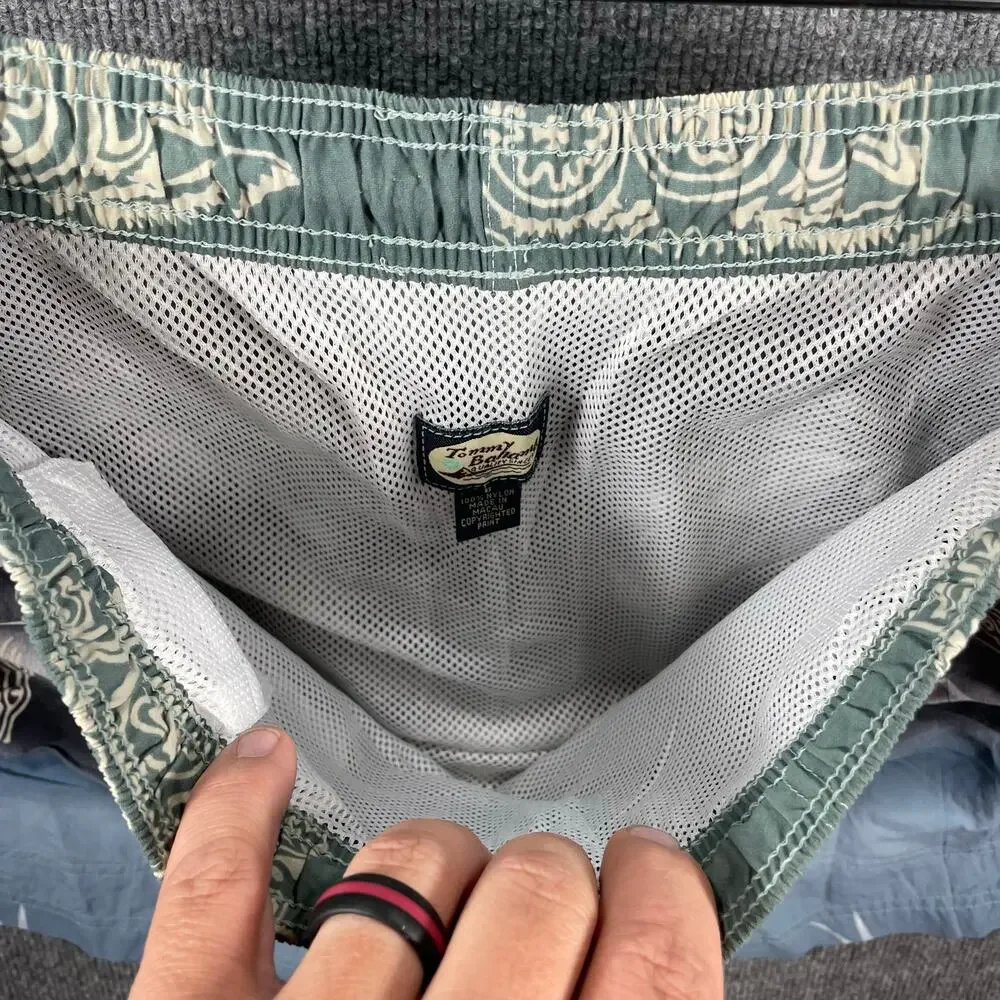 Tommy Bahama tommy bahama